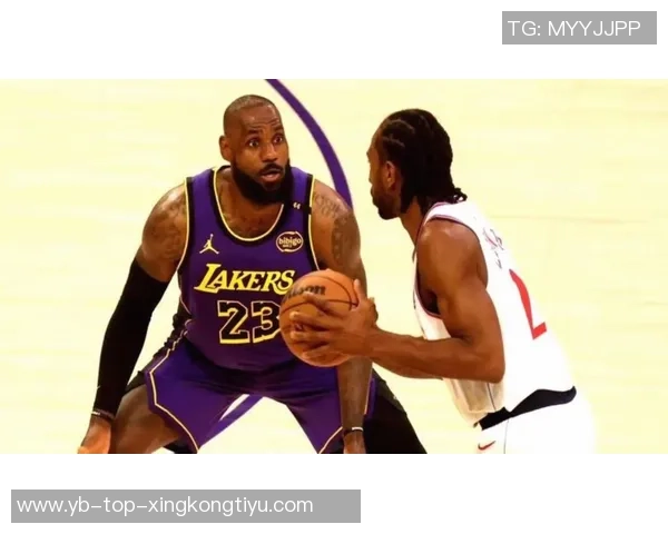 詹姆斯在快船训练引发湖人紧张局势意在施压球队不愿他复出